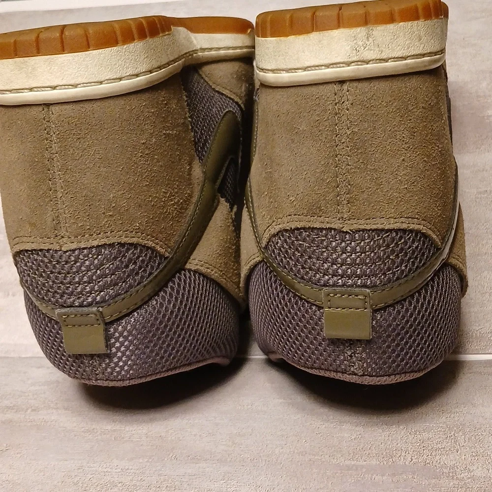 Nike Woman's Olive Green Suede & Mesh Dunk Sky Hidden Wedge High-Top Sneakers 8 - Picture 7 of 7